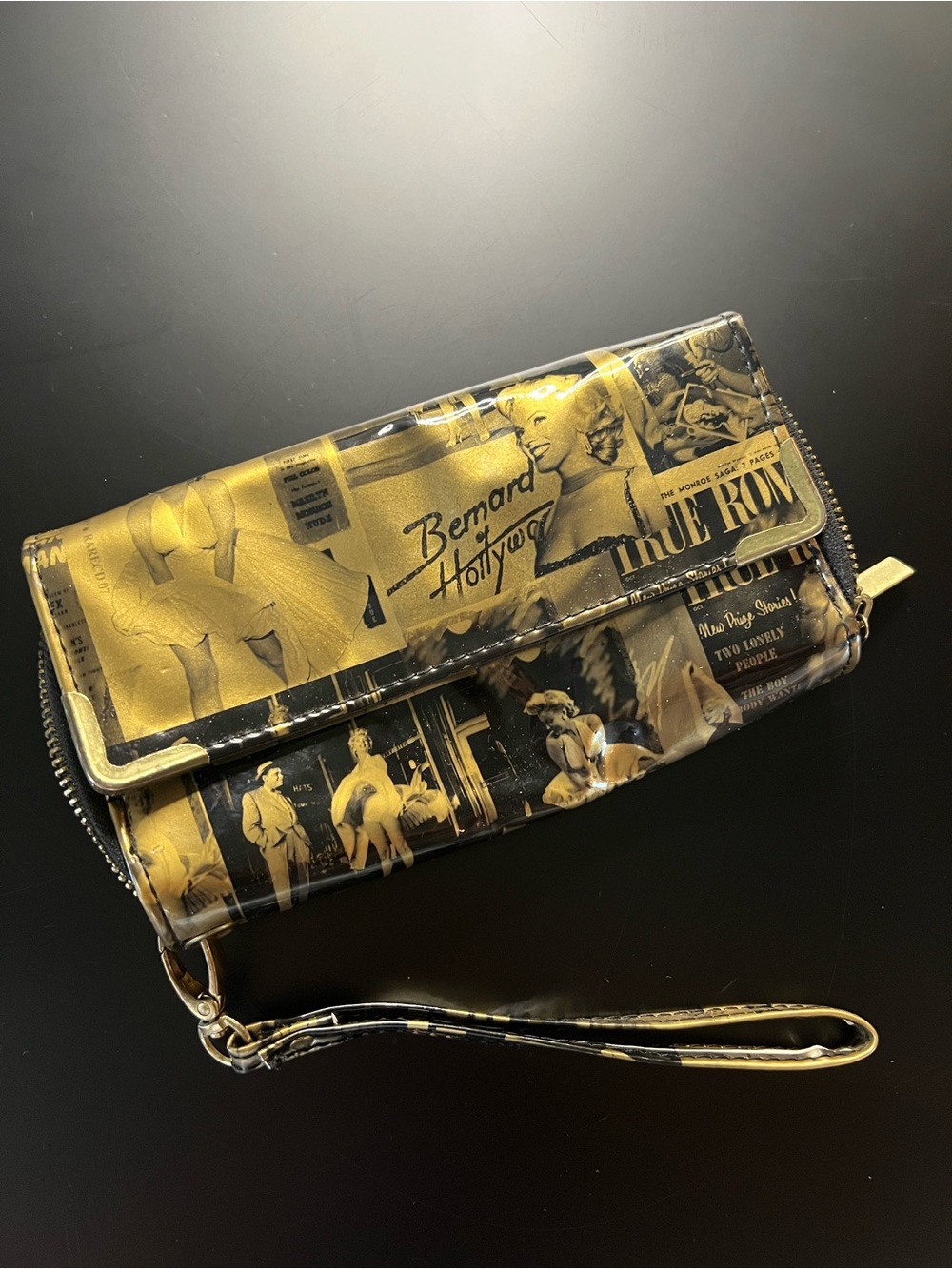 Marilyn Monroe zip around clutch or wristlet wallet